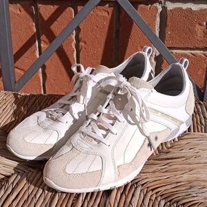 Geox Respira Sport White and Tan Sneakers 🍀